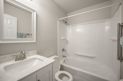 Building Photo - 373 Spring St SW