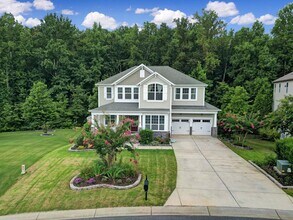 Building Photo - Gorgeous 4 Bed 3.5 Bath Home with Basement...