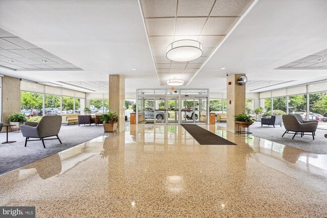 Building Photo - 10500 ROCKVILLE PIK