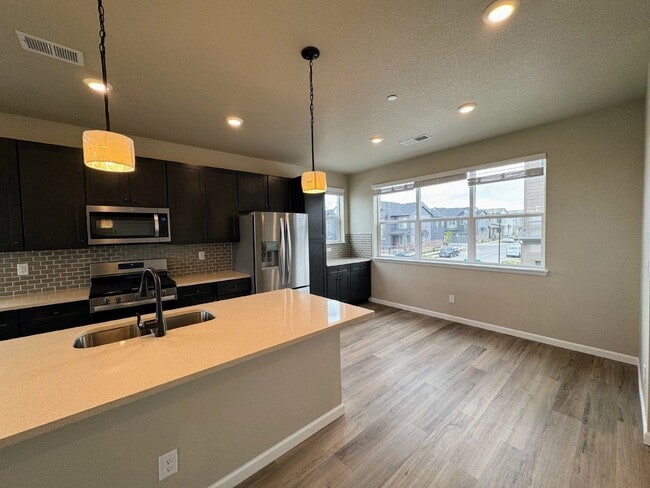 Building Photo - 7022 Doncaster Ct