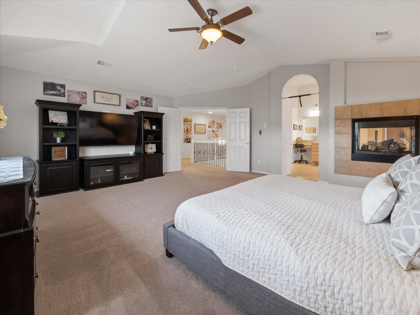 Building Photo - 1048 Orion Way