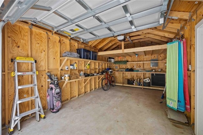 Building Photo - 1623 8th Ave W