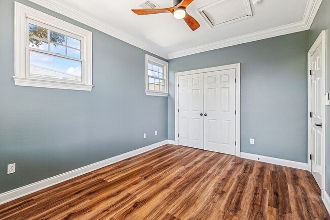 Building Photo - 503-505Third