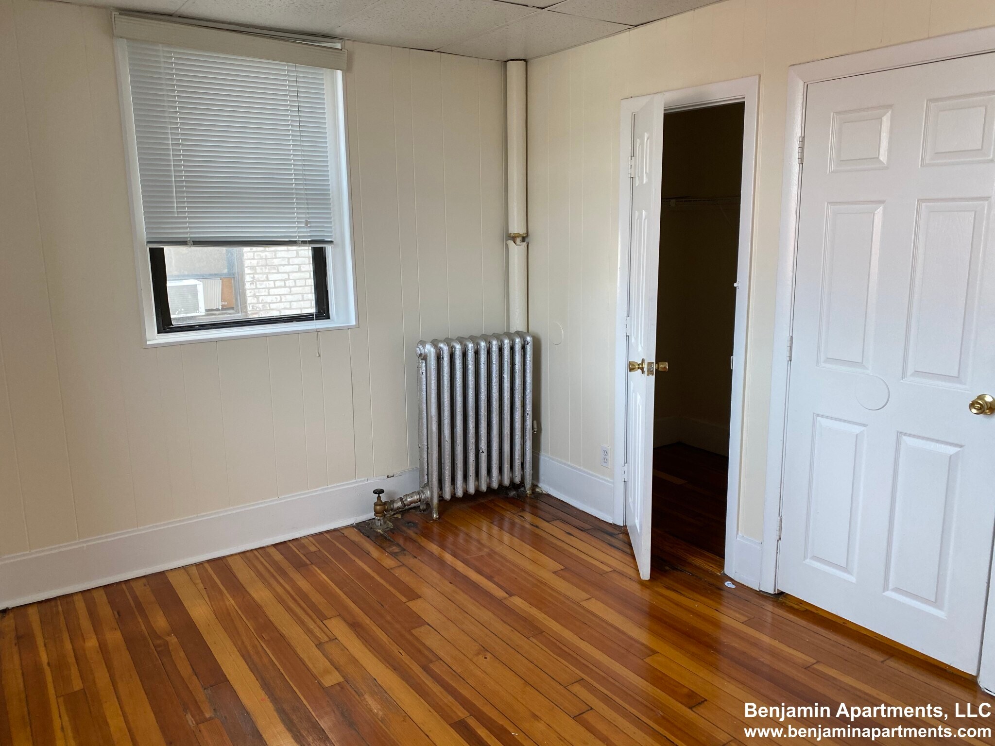 Building Photo - 431 Cambridge St