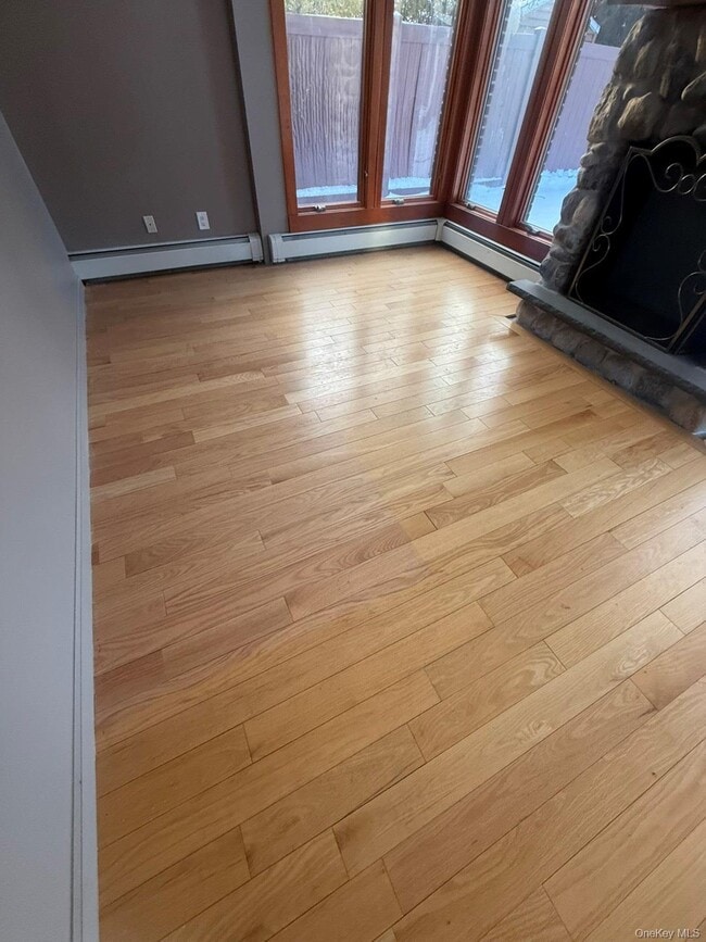 Building Photo - 396 Chestnut Ave