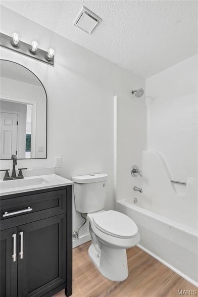 Building Photo - 802 Notre Dame Dr