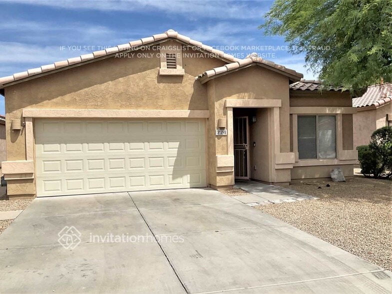 Primary Photo - 774 E Drifter Pl