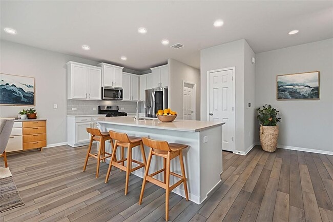 Primary Photo - 1213 Devon Stetson Pl