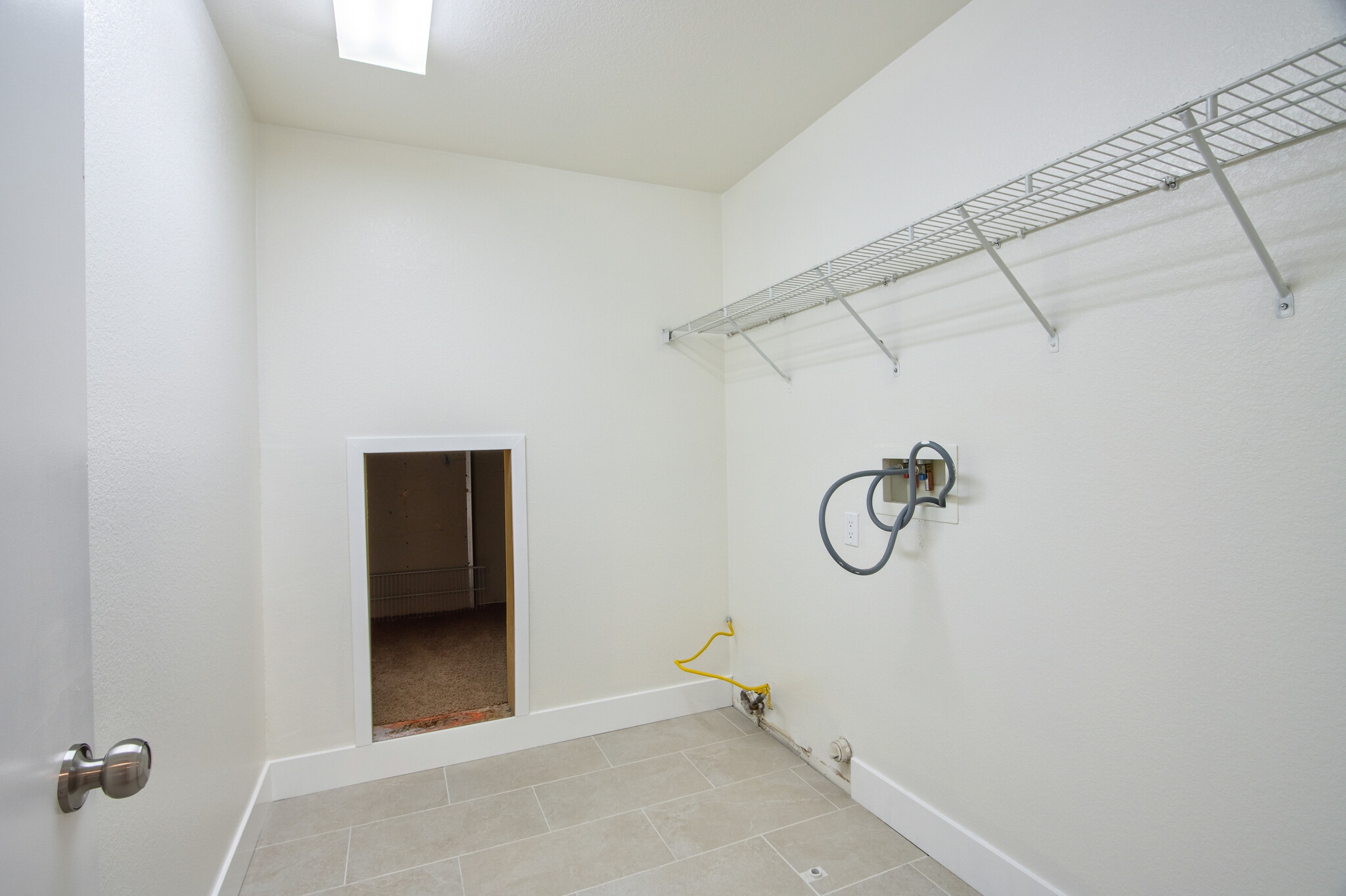 Building Photo - 36329 Capri Dr