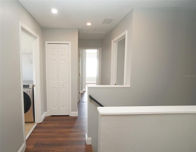 Building Photo - 7827 Carriage Pointe Dr