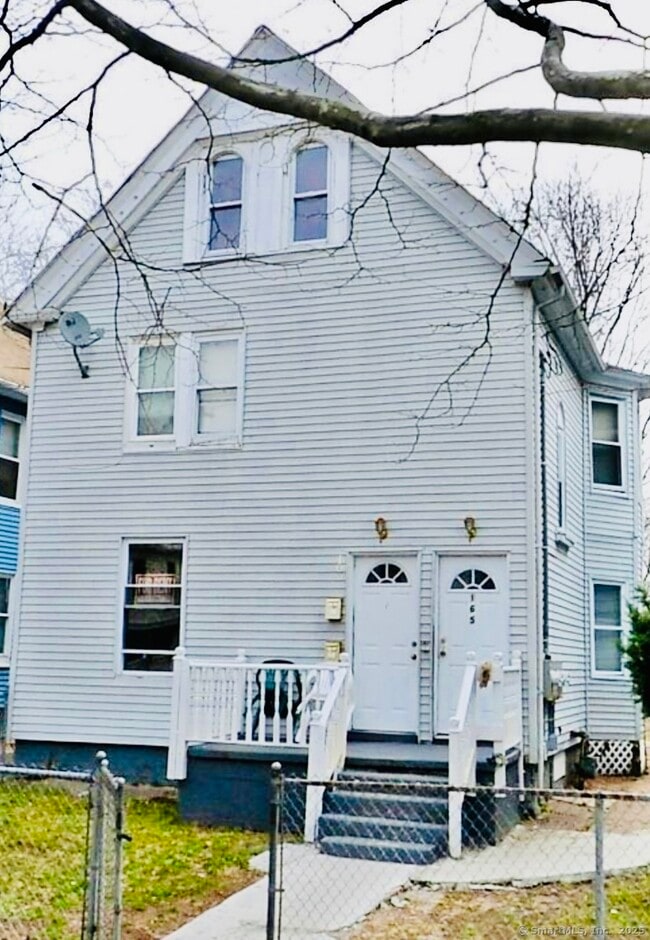 Primary Photo - 167 Butler St