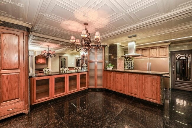 Building Photo - 5500 McPherson Rd