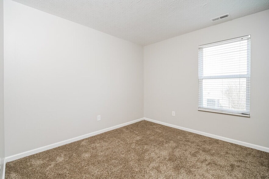 Building Photo - 5145 Sandwood Dr