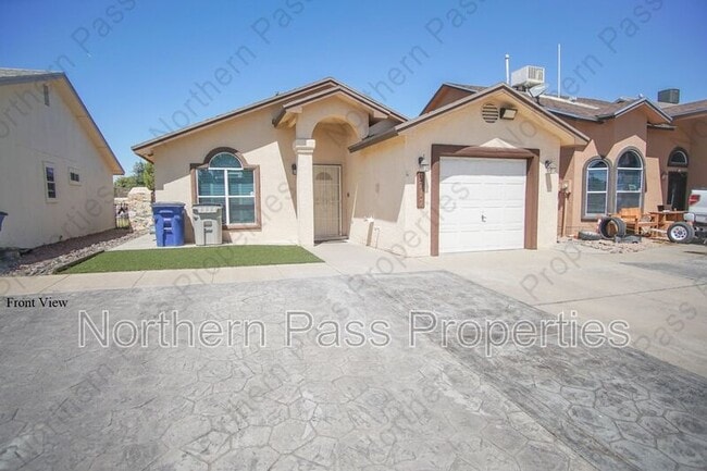 Building Photo - 3717 Tierra Zafiro Dr