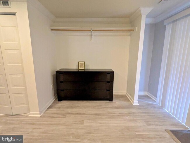 Building Photo - 10714 Gideon Ct