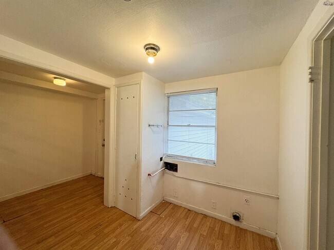 Building Photo - 3912 Gayle Ave