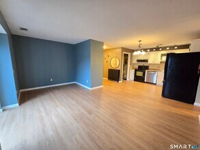 Building Photo - 54 N Mountain Rd