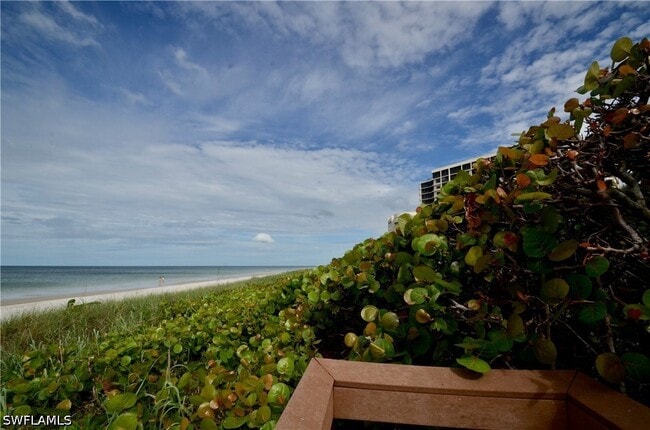 Building Photo - 10851 Gulf Shore Dr
