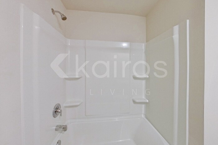 Building Photo - 342 Ironwood Ct