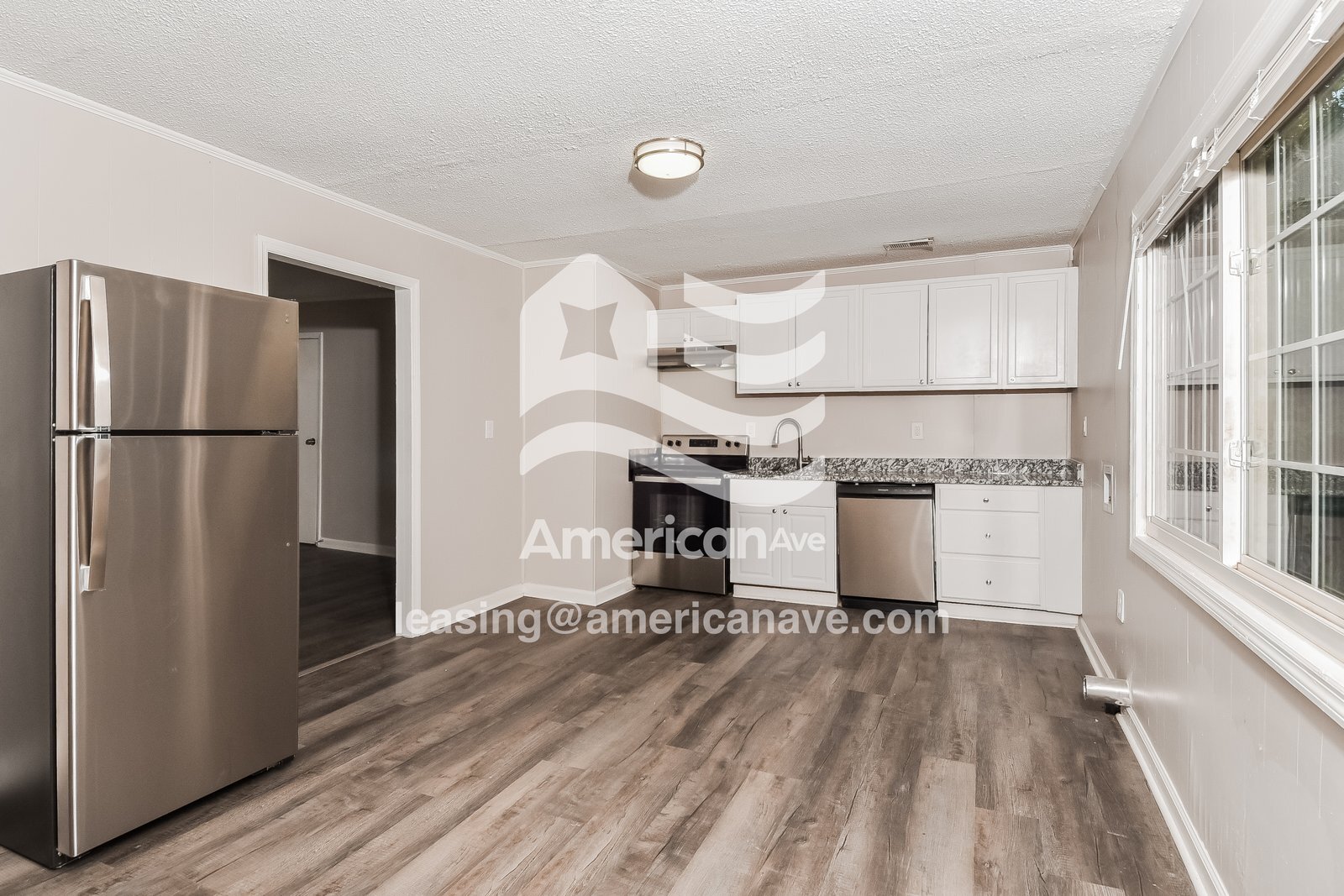 Building Photo - 4017 Tavineer Dr