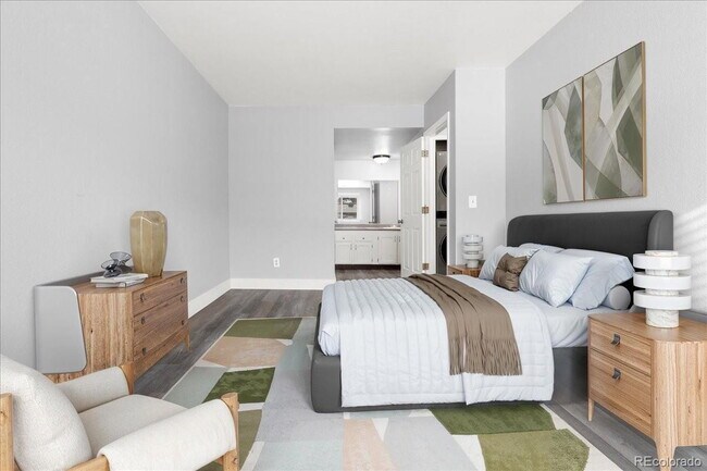 Building Photo - "Charming 2-Bed Condo with Cozy Fireplace in Prime Arvada Location!"