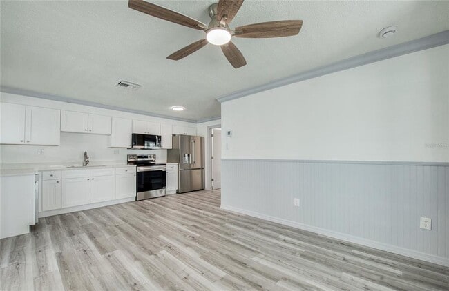 Building Photo - 19506 Gulf Blvd