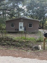 Building Photo - Charming 2 Bedroom, 1 Bath Rental in Bayou...