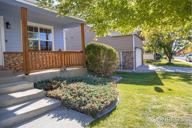 Building Photo - 1371 Saginaw Pointe Dr