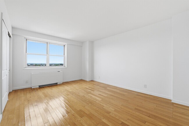 Building Photo - 6600 JFK Blvd E