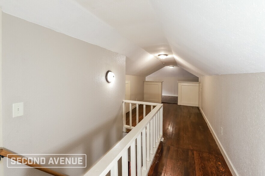 Building Photo - 4017 S Benton Ave