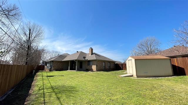 Building Photo - 6119 Kingswood Dr