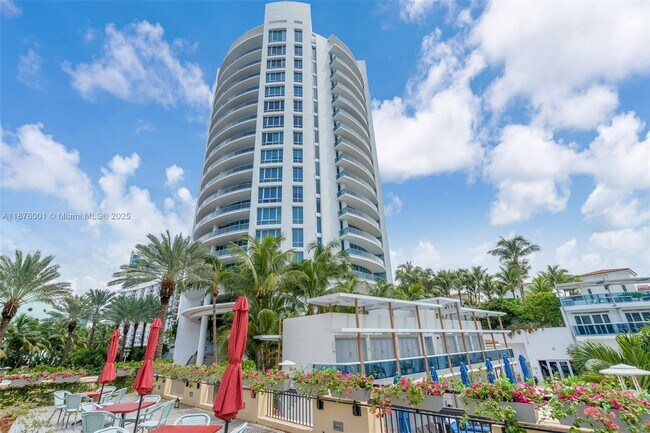 Building Photo - 5959 Collins Ave