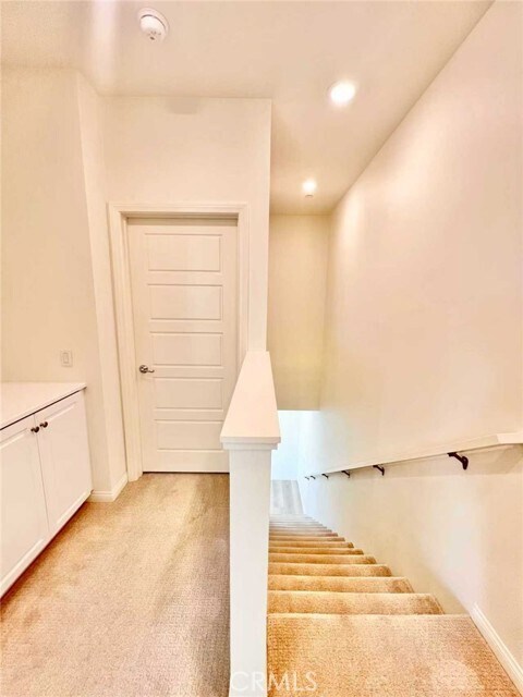 Building Photo - 229 Steely