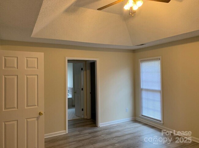 Building Photo - 4319 Wynborough Ln