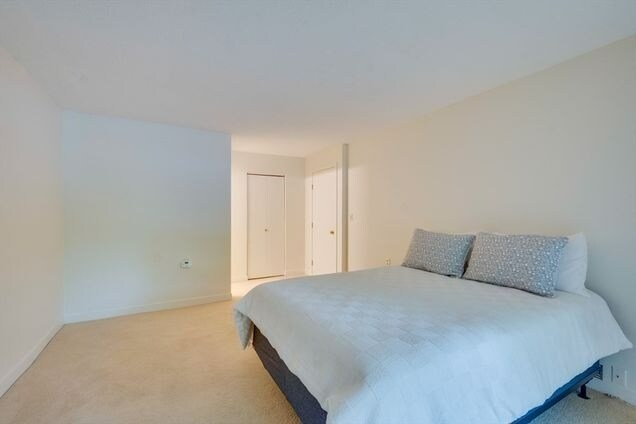 Building Photo - Spacious 2BR / 2BA First-Floor Condo with Balcony & Amenities at Rosemary Ridge