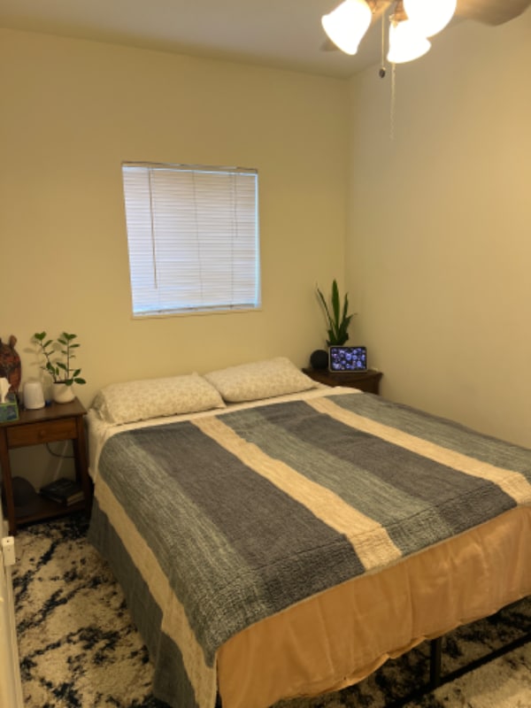 Building Photo - 4015 Crest Dr