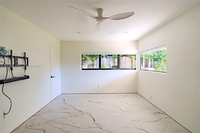 Building Photo - 3711 Battersea Rd