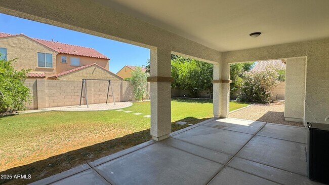 Building Photo - 1634 W Pelican Ct