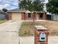 Building Photo - 505 Bahama St
