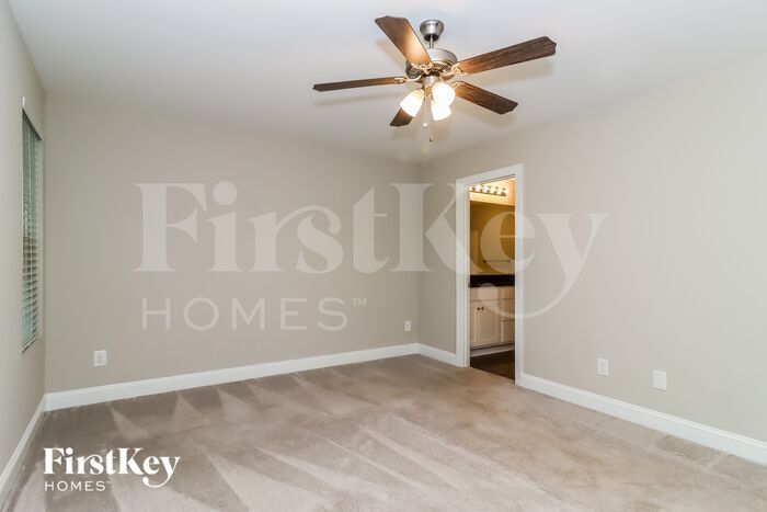 Building Photo - 2065 Samantha Dr