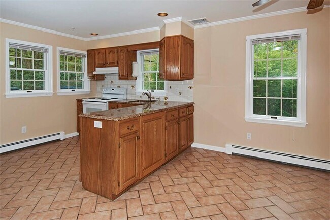 Building Photo - 50 Kisco Park Dr