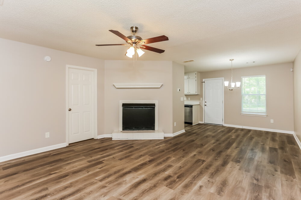 Building Photo - 130 Harriette Dr