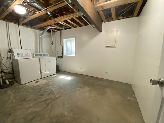 Building Photo - 17617 Horseshoe Ln