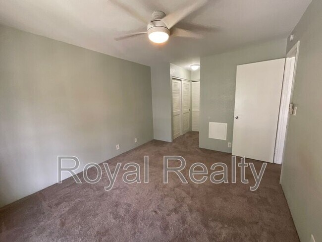 Building Photo - 625 Mananai Pl