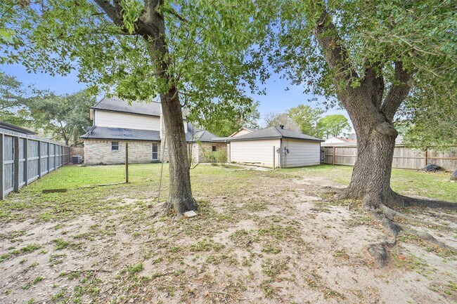 Building Photo - 1914 Abby Aldrich Ln