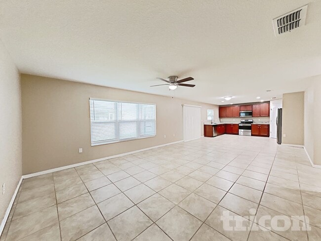 Building Photo - 2834 Shelburne Way