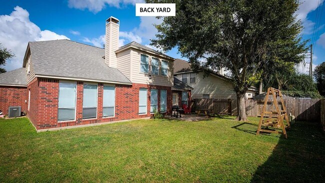 Building Photo - 2115 Thistlerock Ln