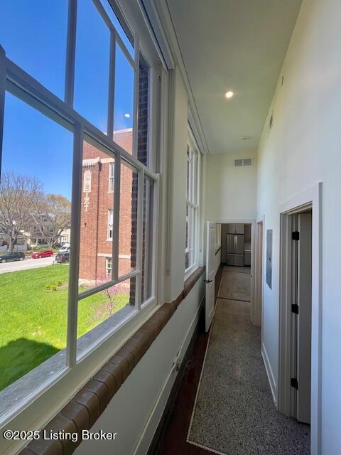 Building Photo - 1810 Sils Ave