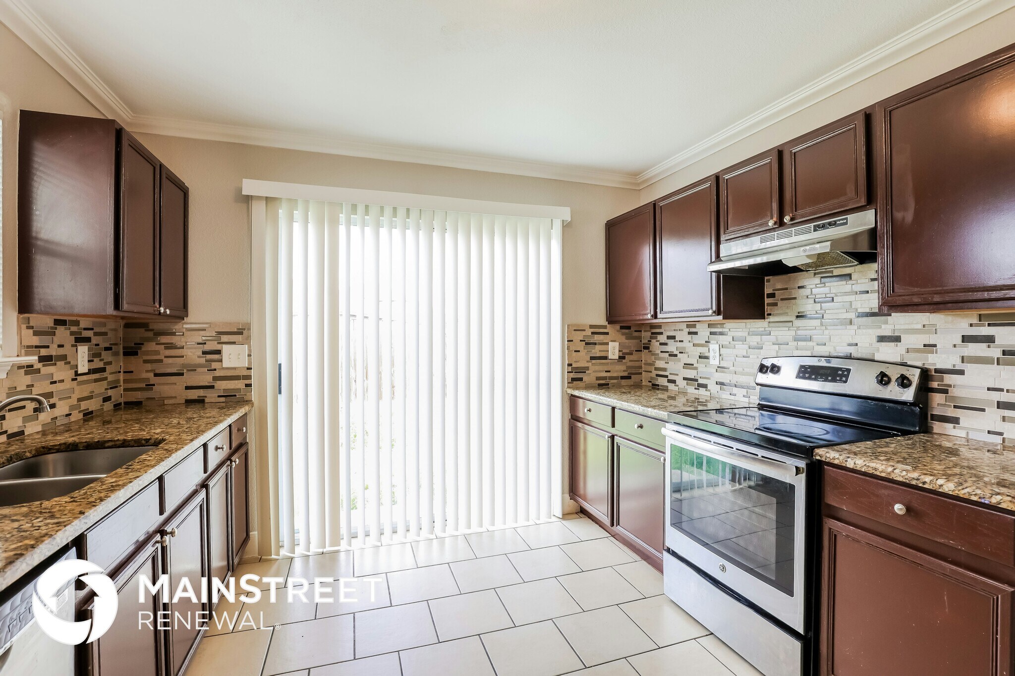 Building Photo - 6815 Meadow Ash Dr