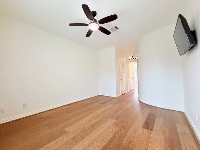 Building Photo - 25047 Northampton Forest Dr